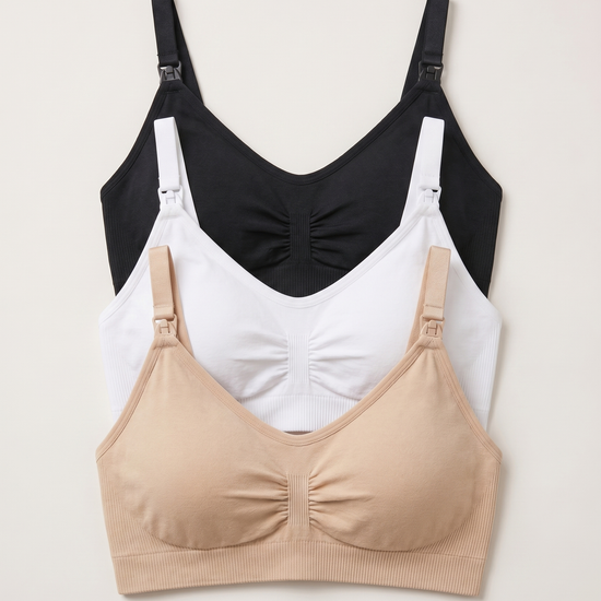 YOMA BabyMama Still-BH 3er Set – drei BHs nebeneinander